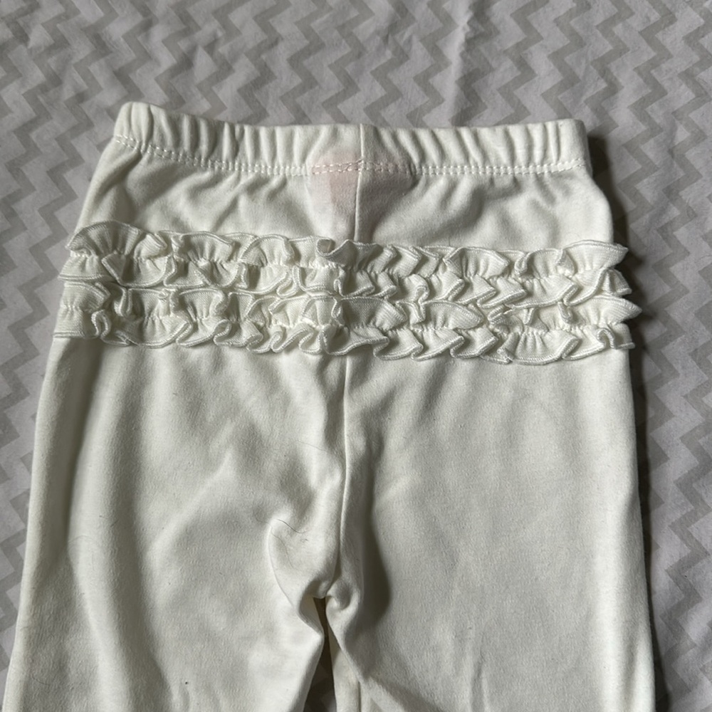 Baby Girls 18M Long Sleeve Ruffled Fleece Sweatshirt & Matching Jogger Pant Set - Picture 9 of 12